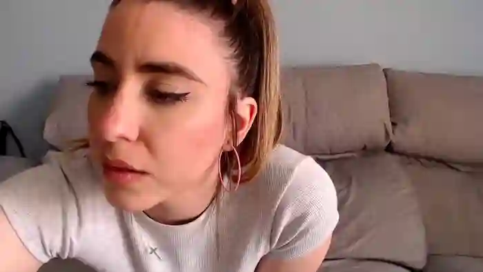 Leila25