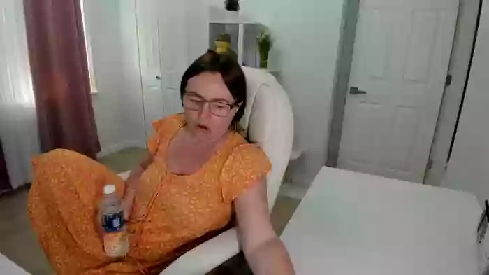 SecretaryLady