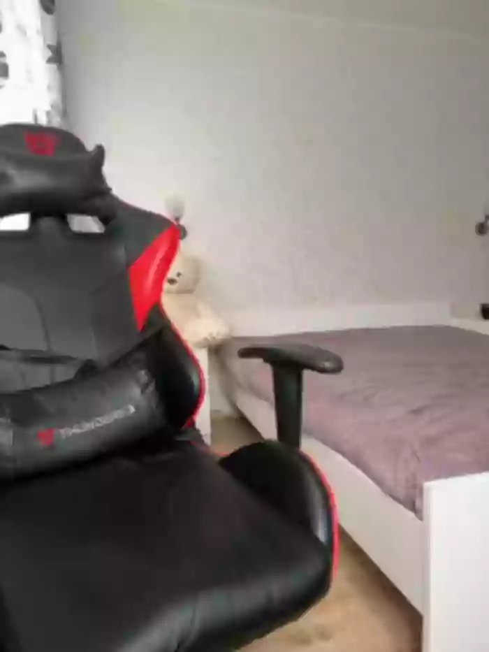 VikiKiss