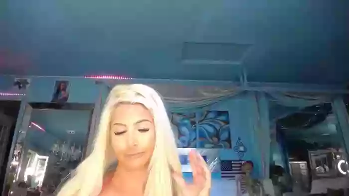 adrianna_fox