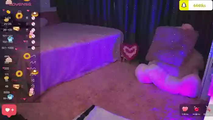 CuteLittleBlondy