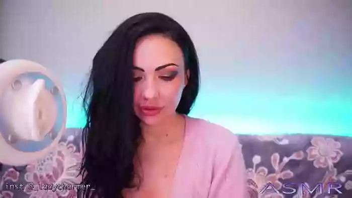 LADYCharmer