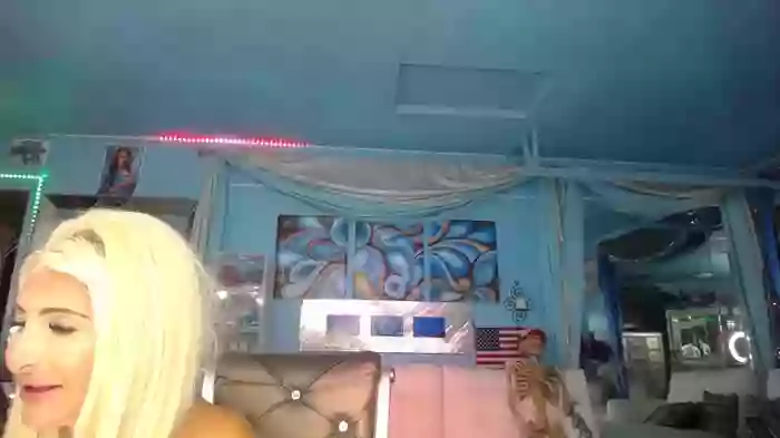 adrianna_fox