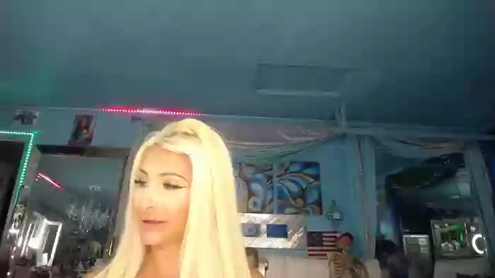 adrianna_fox