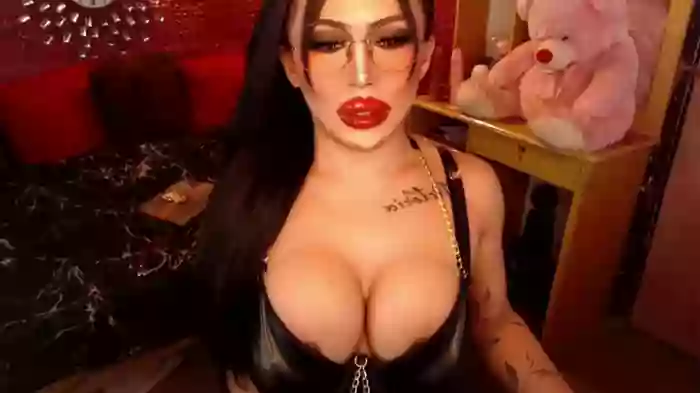 XXYourMajestyVictoriaXX
