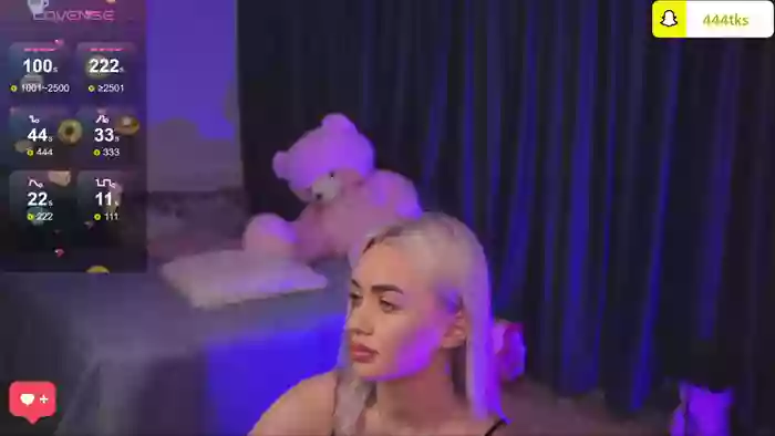 CuteLittleBlondy