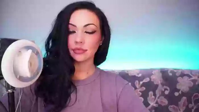 LADYCharmer