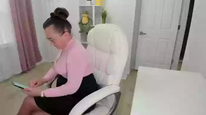 SecretaryLady