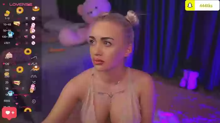 CuteLittleBlondy