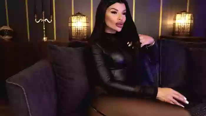 EleniaDevons