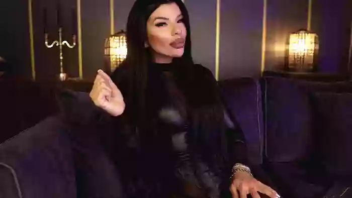 EleniaDevons