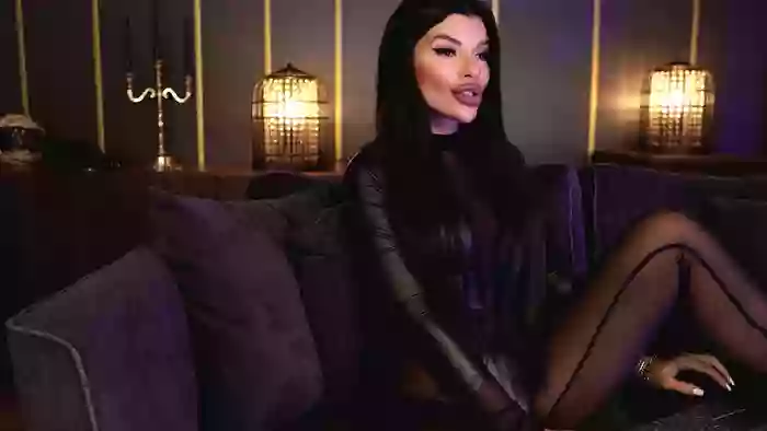 EleniaDevons