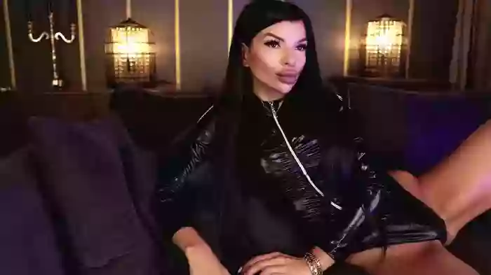 EleniaDevons
