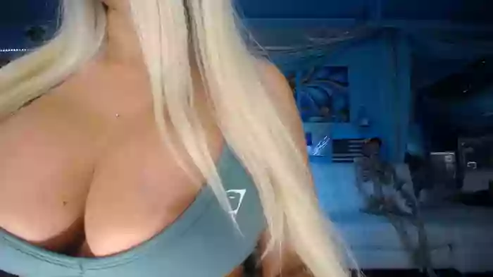 adrianna_fox