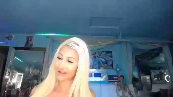 adrianna_fox