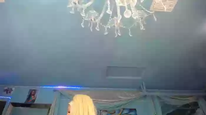 adrianna_fox