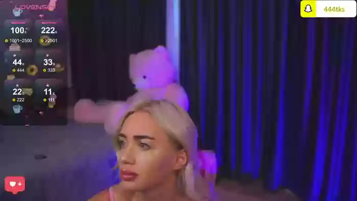 CuteLittleBlondy