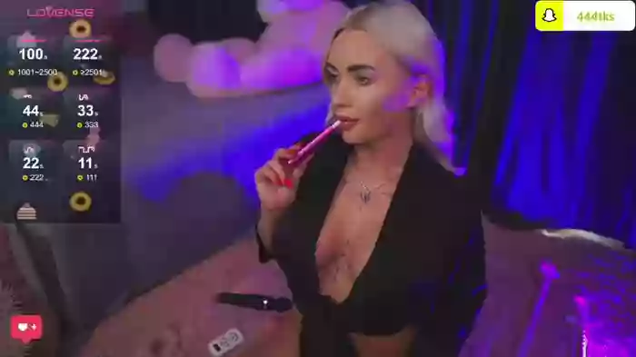 CuteLittleBlondy