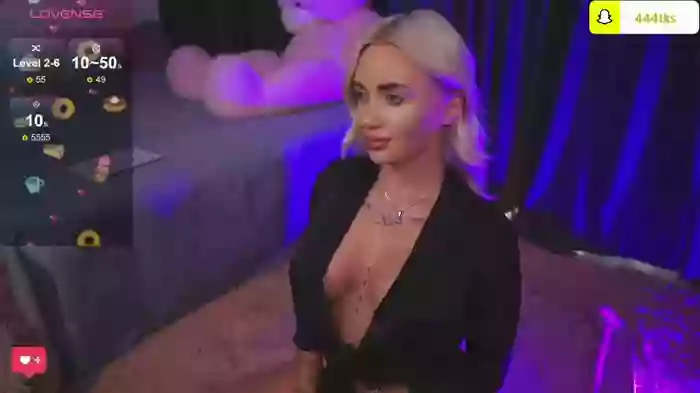 CuteLittleBlondy