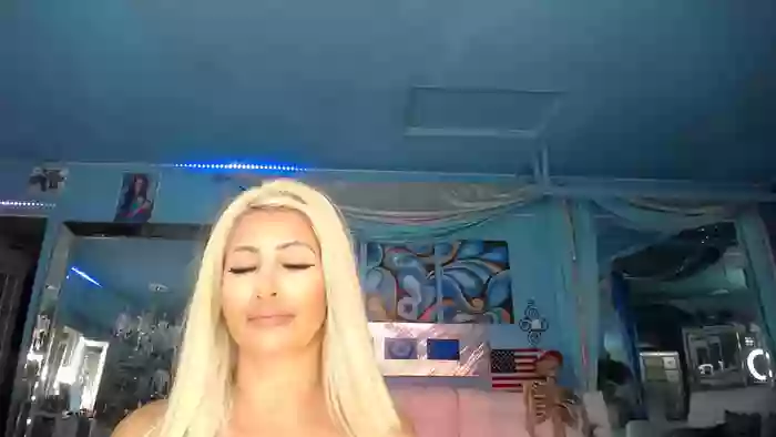 adrianna_fox