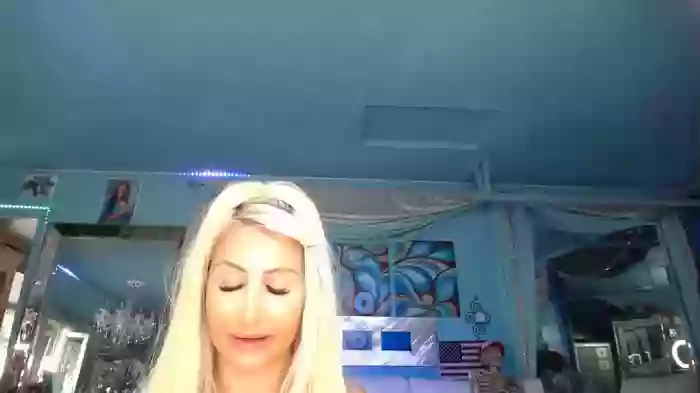adrianna_fox