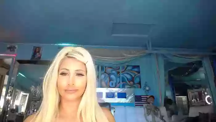 adrianna_fox