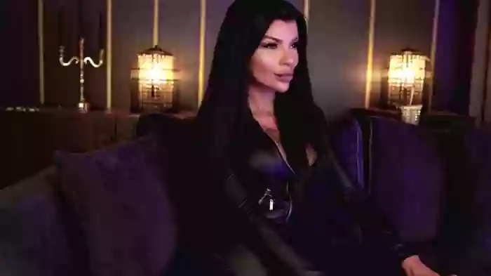 EleniaDevons