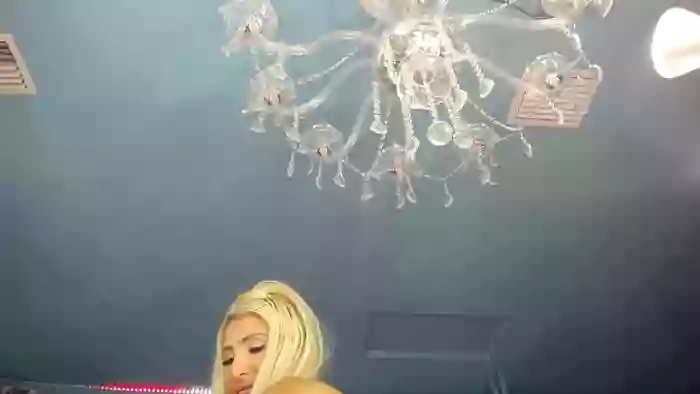 adrianna_fox