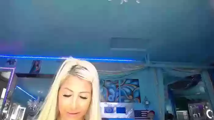 adrianna_fox