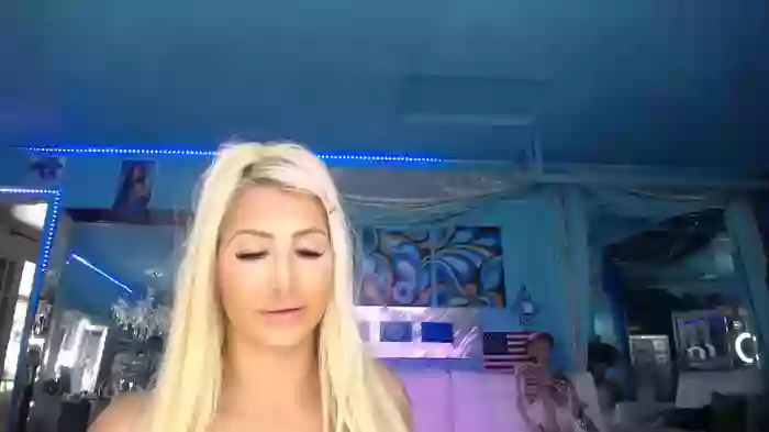 adrianna_fox
