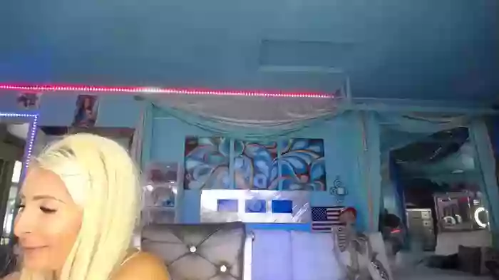 adrianna_fox
