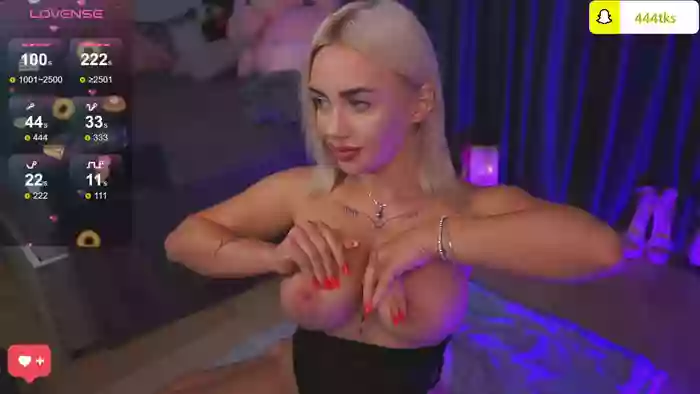 CuteLittleBlondy