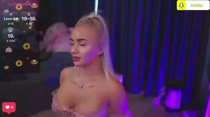 CuteLittleBlondy