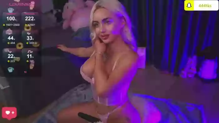 CuteLittleBlondy