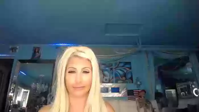 adrianna_fox
