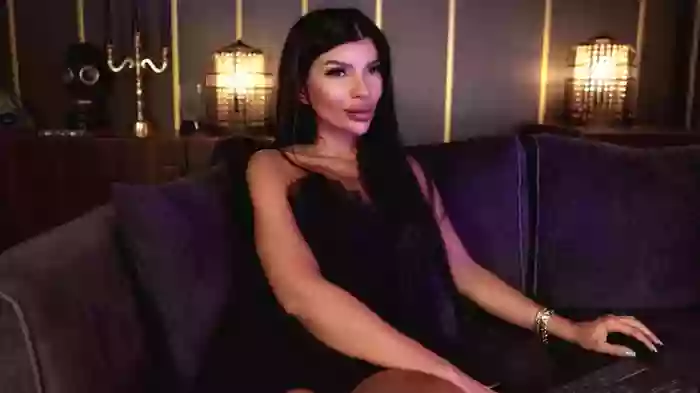 EleniaDevons