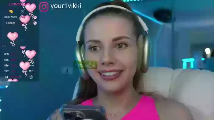 -VikkiL0vesCheese-