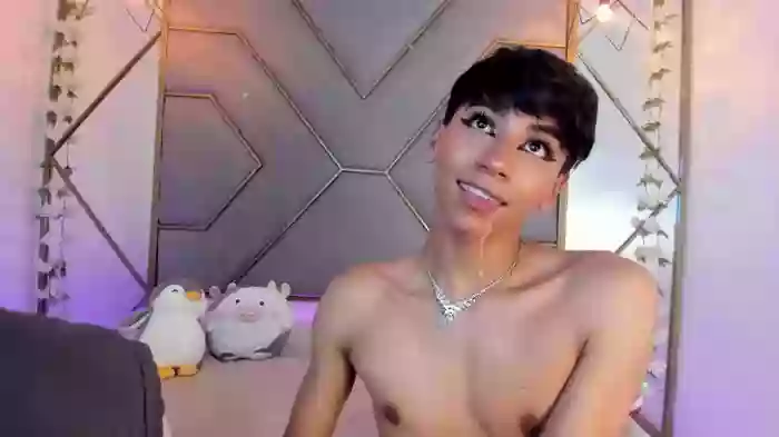 --Andyy--