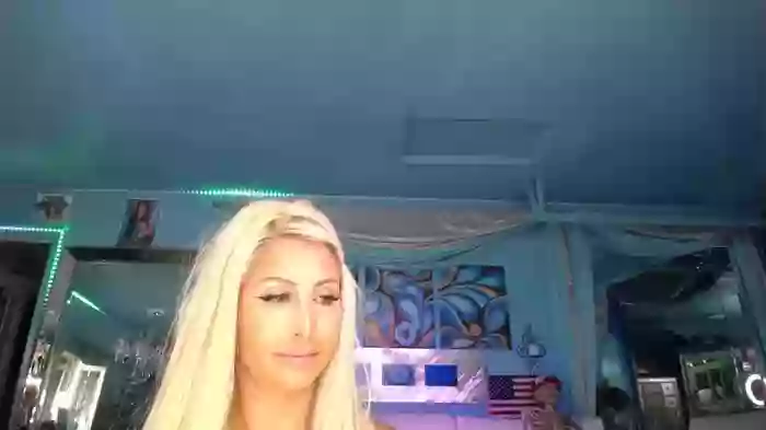 adrianna_fox