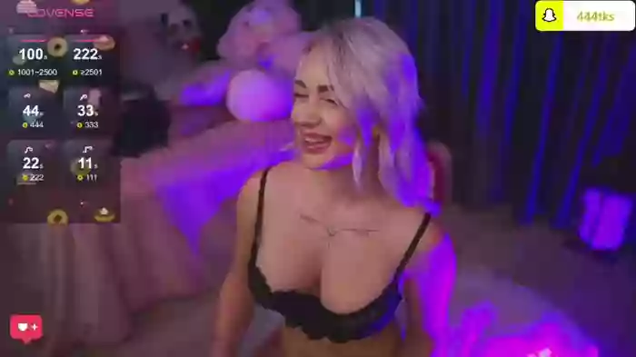 CuteLittleBlondy