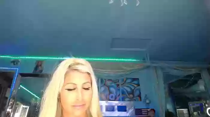 adrianna_fox