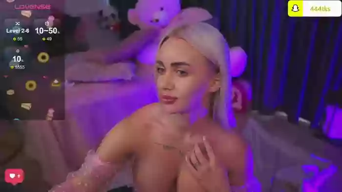 CuteLittleBlondy
