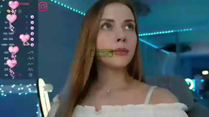 -VikkiL0vesCheese-