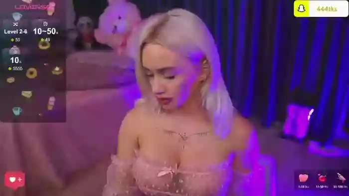 CuteLittleBlondy