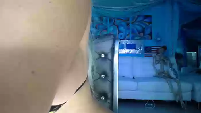 adrianna_fox
