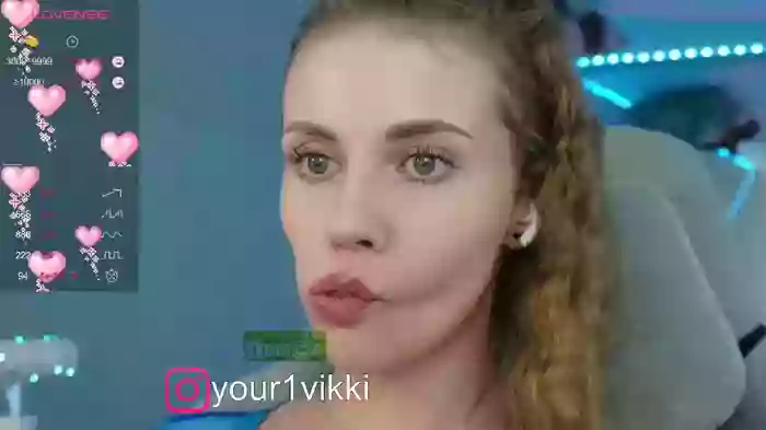 -VikkiL0vesCheese-