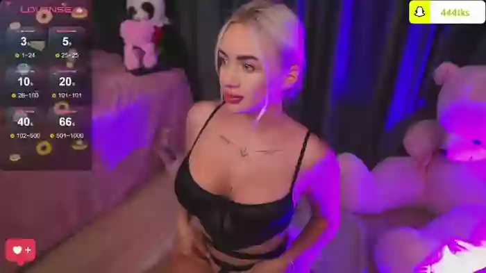 CuteLittleBlondy