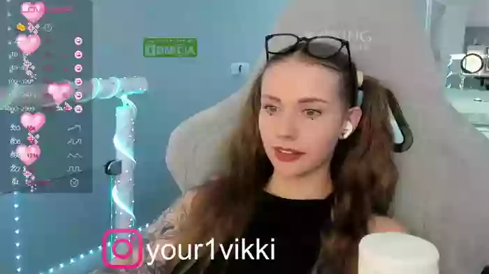 -VikkiL0vesCheese-