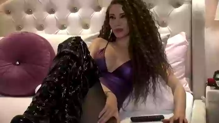 AngelaDevins