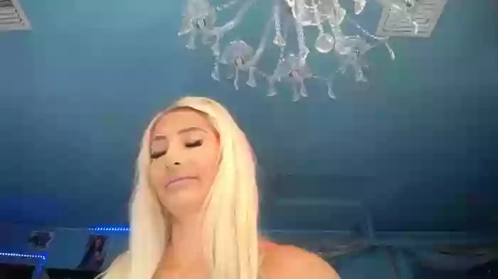 adrianna_fox